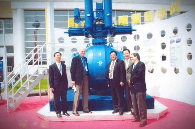 用20年圆满的并购之路：“中国球王”在bw必威西汉姆联官网焕发新生